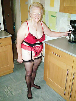 hot stocking grannies free real pics