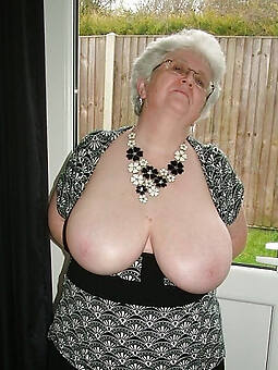 horny granny tits pics