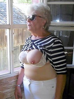 reality sexy amateur grandma porn