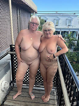 gorgeous nude older couples pictures