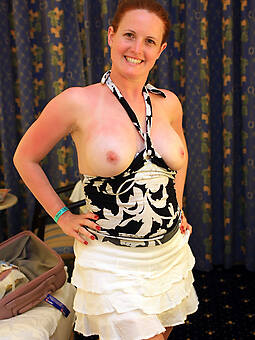 hot naked mature sexy moms photo