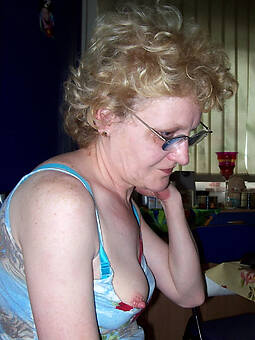 hot nude xxx gilf